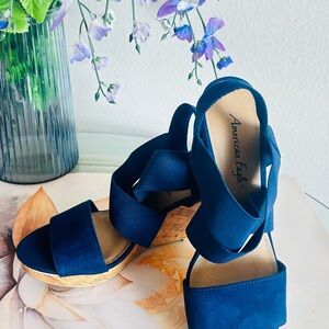 American Eagle Outfitters Women's Blue Wedge Sandals